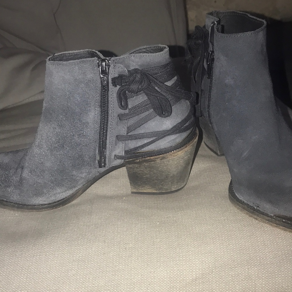 Suede booties - Picture 2 of 4